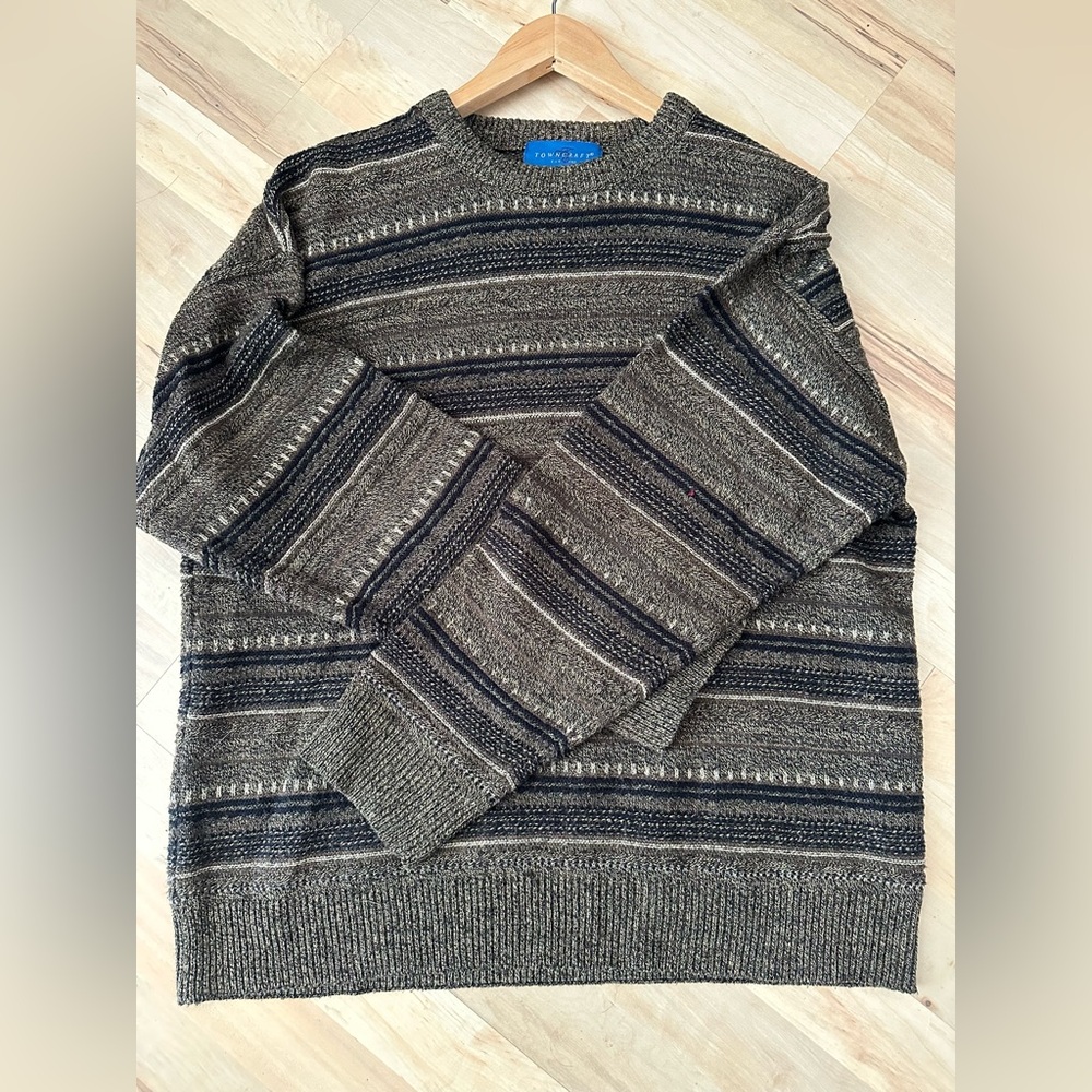 Vintage 90’s  Men's Crewneck Sweater